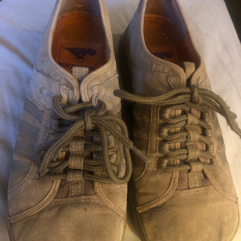 Women’s size 10 Rocket Dogs